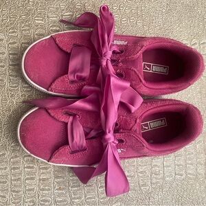 Puma Kids Fuchsia Sneakers with Ribbon Laces